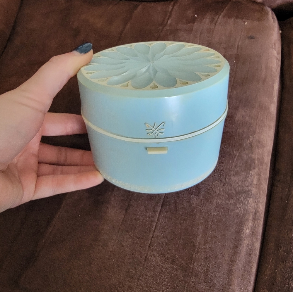 Vintage Lady Remington Shaver